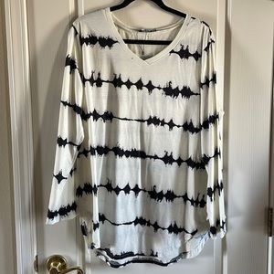 Comfy, longsleeve, tie-dye shirt